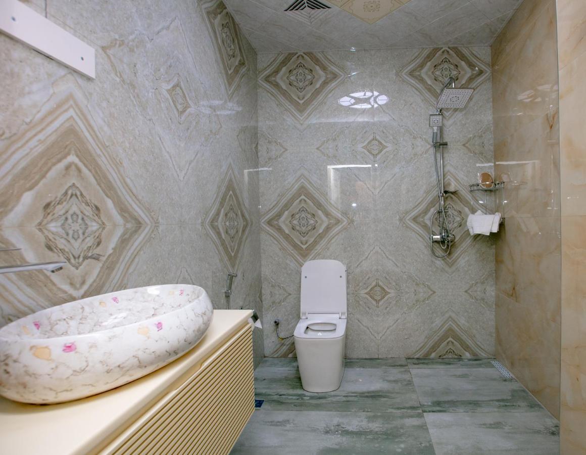 Nohur Hotel Gabala Nohurqislaq Buitenkant foto