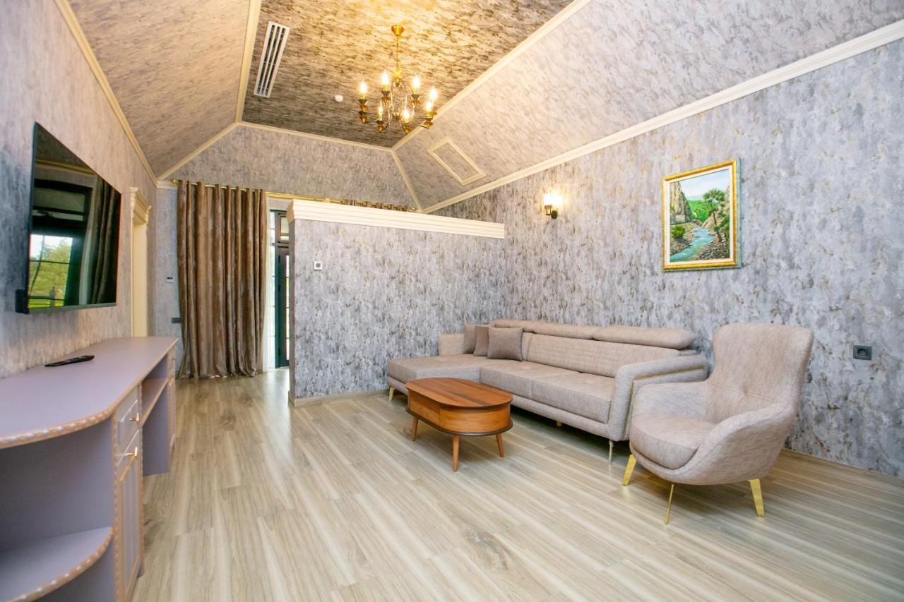 Nohur Hotel Gabala Nohurqislaq Buitenkant foto