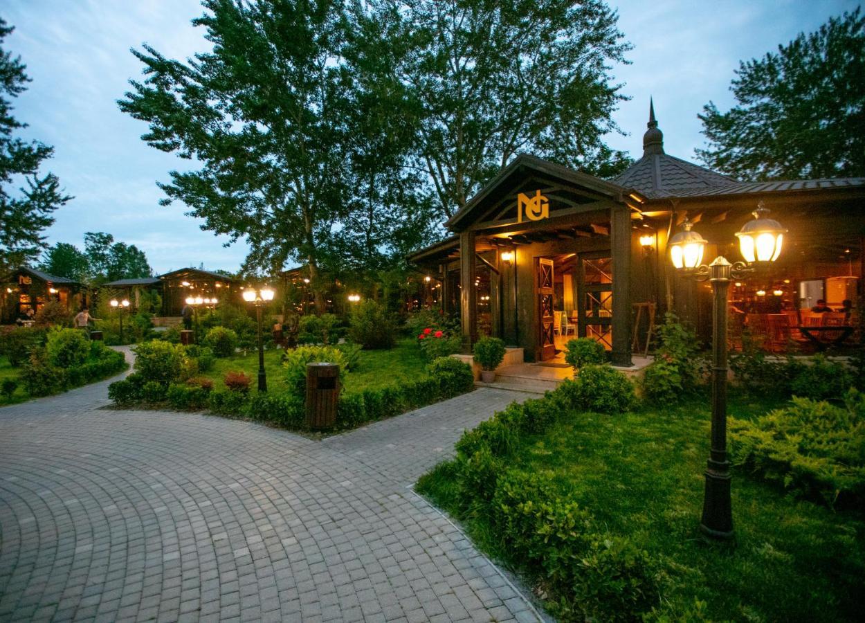 Nohur Hotel Gabala Nohurqislaq Buitenkant foto